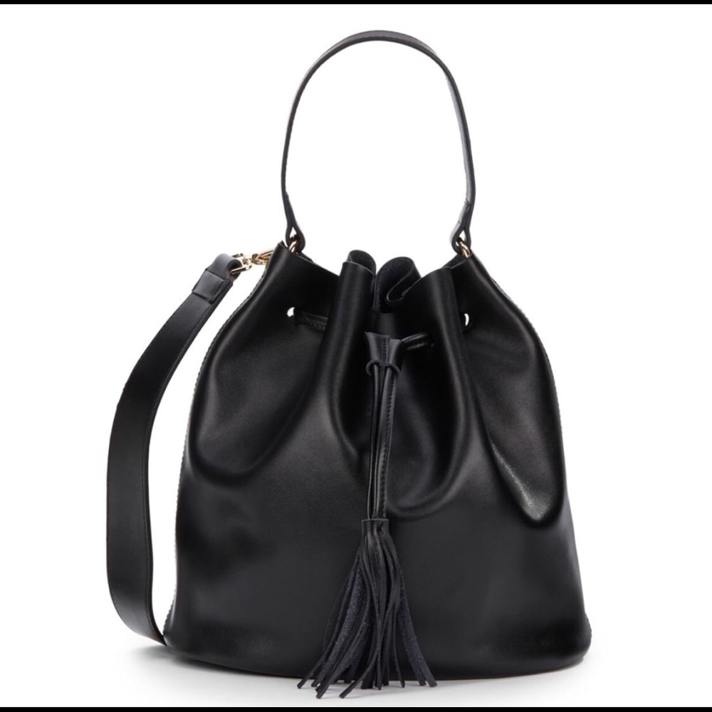 KC Jagger bucket bag MUST GO❗️❗️❗️